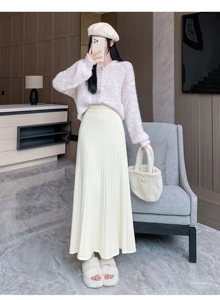 Knitted pleated skirt for women Autumn Winter 2024 new elastic high-waisted slimming A line wrapped buttock fishtail skirt