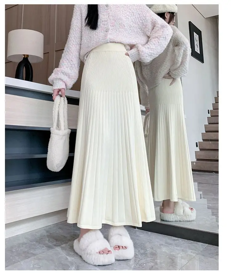 Knitted pleated skirt for women Autumn Winter 2024 new elastic high-waisted slimming A line wrapped buttock fishtail skirt