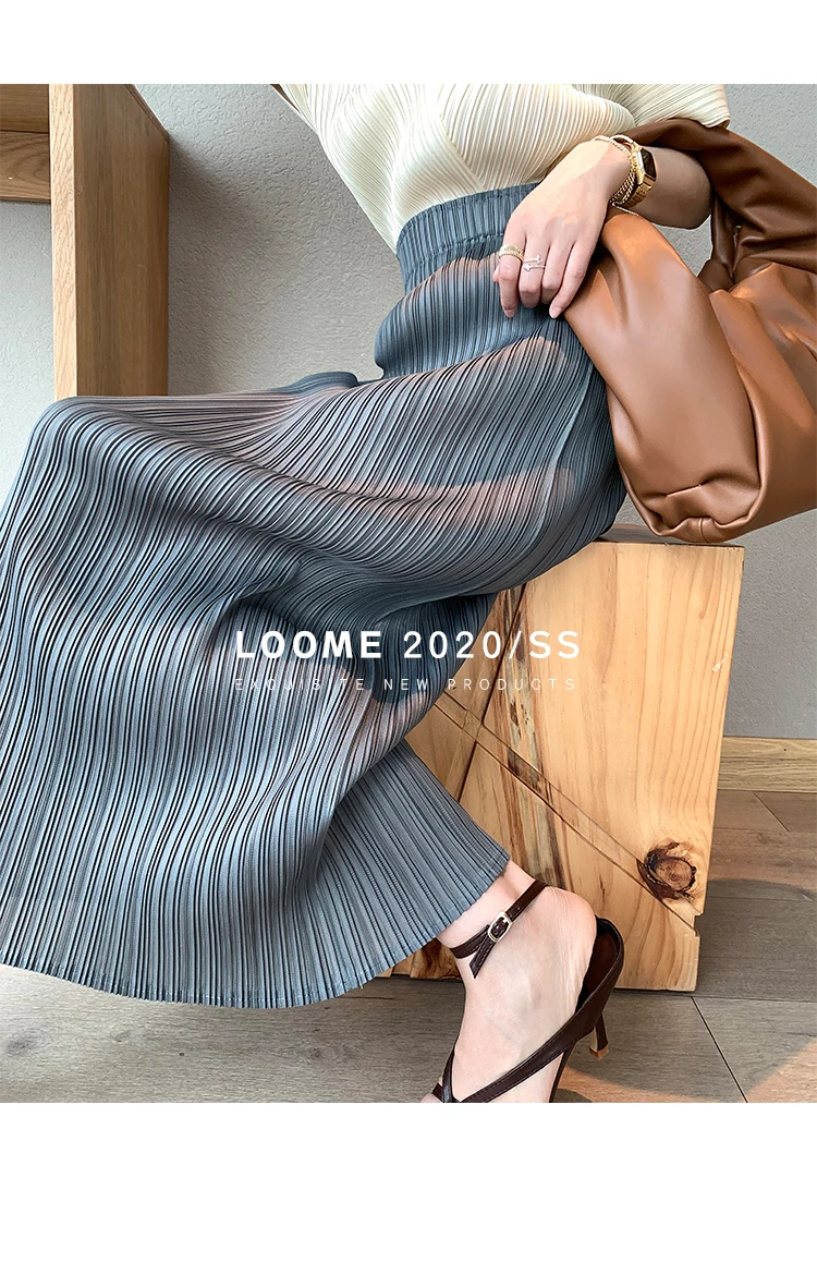 Miyake Pleated Classic Elastic Waistband Straight Casual Skirts (90CM)
