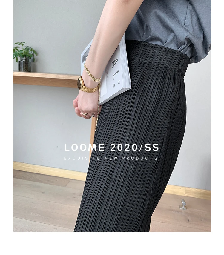 Miyake Pleated Classic Elastic Waistband Straight Casual Skirts (90CM)