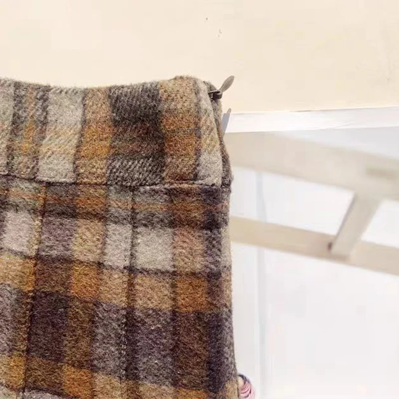 Plaid Woolen Pleated Skirts for Women Fall Winter High Waist Preppy Warm Mini Skirts Lady Fashion Korean All-Match A Line Skirts