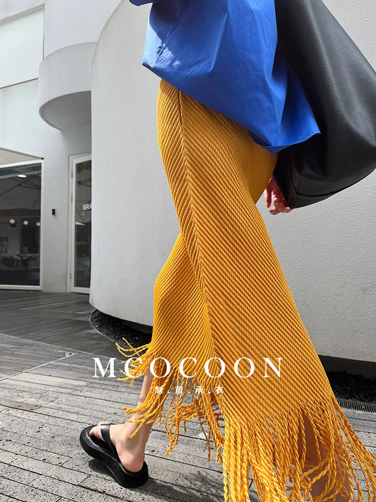 Miyake Pleated 2025 Summer New Girls' Skirt Is Fashionable And Versatile, A High-waisted Diamond-patterned Tassel Skirt