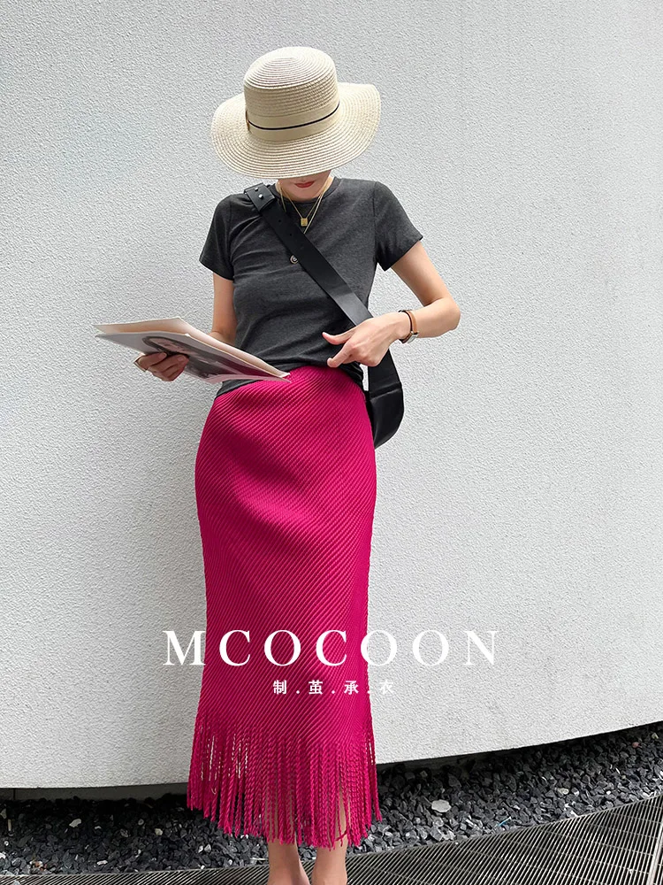 Miyake Pleated 2025 Summer New Girls' Skirt Is Fashionable And Versatile, A High-waisted Diamond-patterned Tassel Skirt