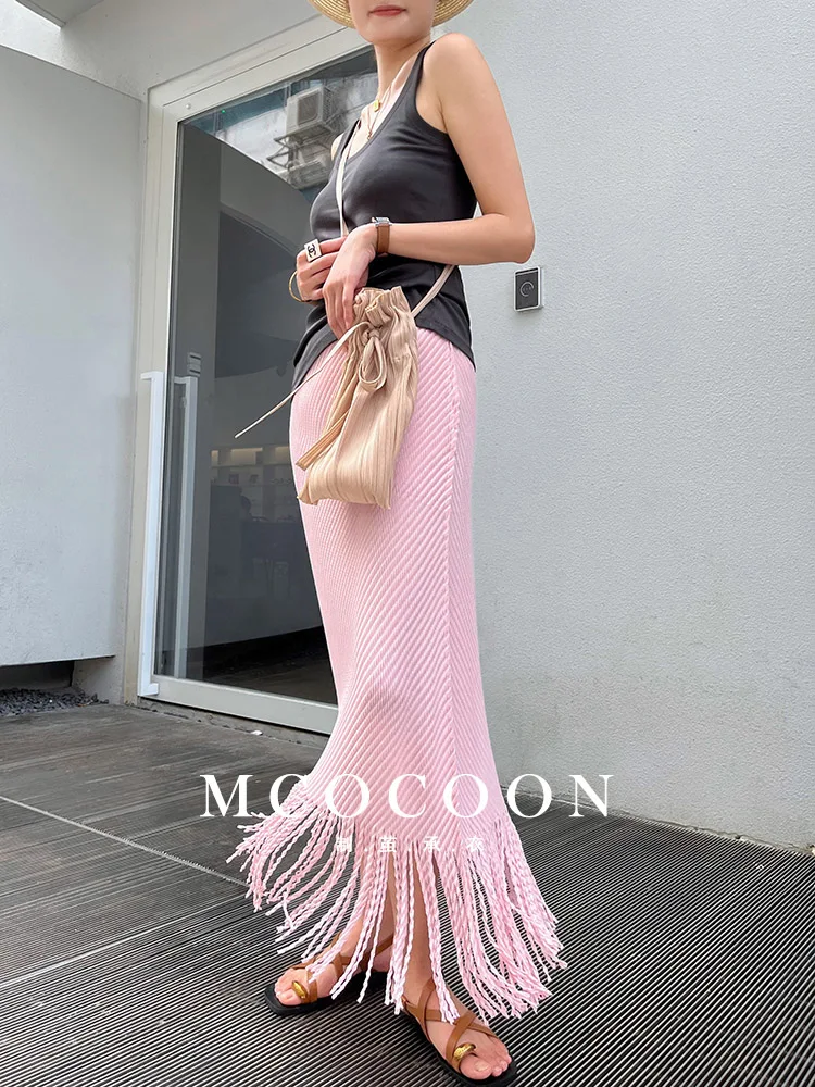 Miyake Pleated 2025 Summer New Girls' Skirt Is Fashionable And Versatile, A High-waisted Diamond-patterned Tassel Skirt