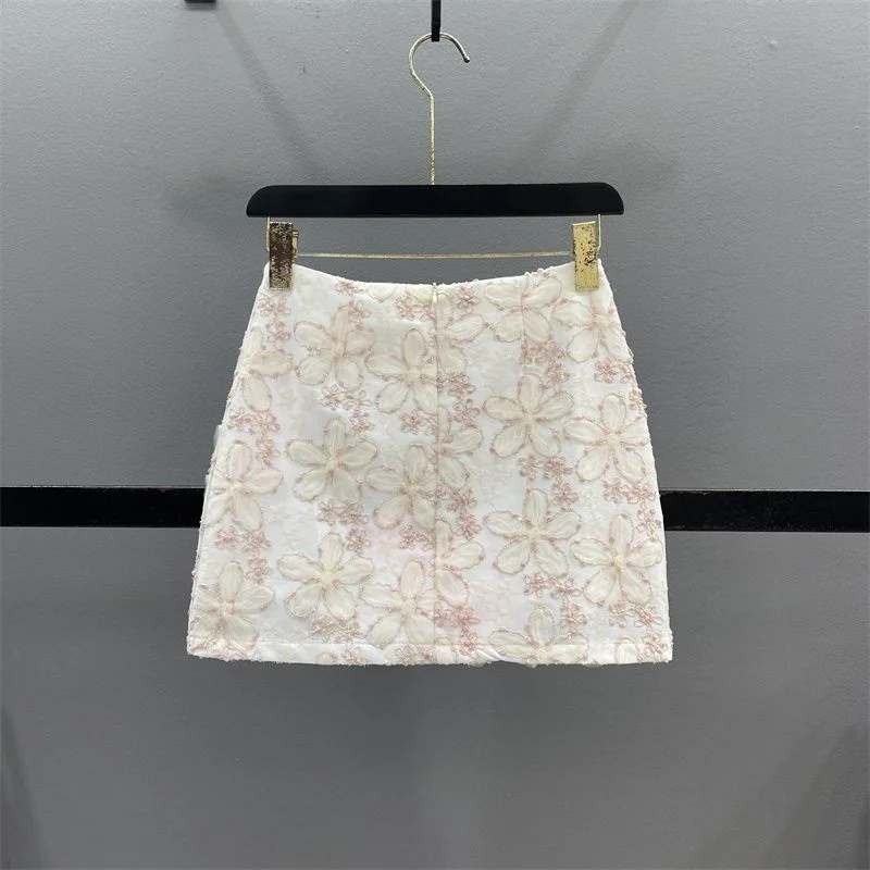 White Flower Skirt Women's Spring And Summer 2025 New High Waist Slim Anti-Exposure A-Word Hip Skirt MiNiskirt