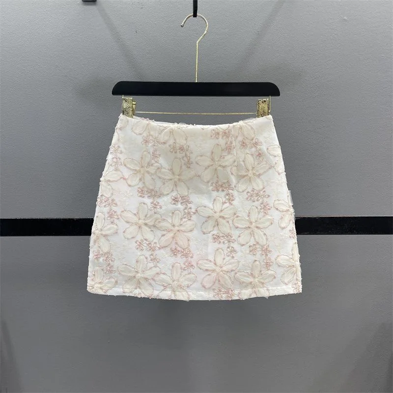 White Flower Skirt Women's Spring And Summer 2025 New High Waist Slim Anti-Exposure A-Word Hip Skirt MiNiskirt