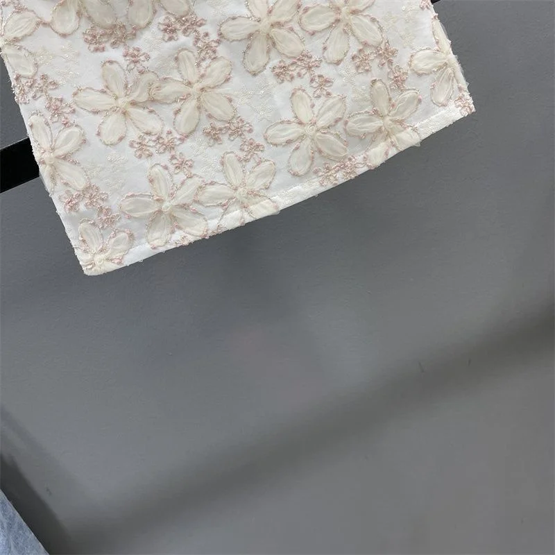 White Flower Skirt Women's Spring And Summer 2025 New High Waist Slim Anti-Exposure A-Word Hip Skirt MiNiskirt