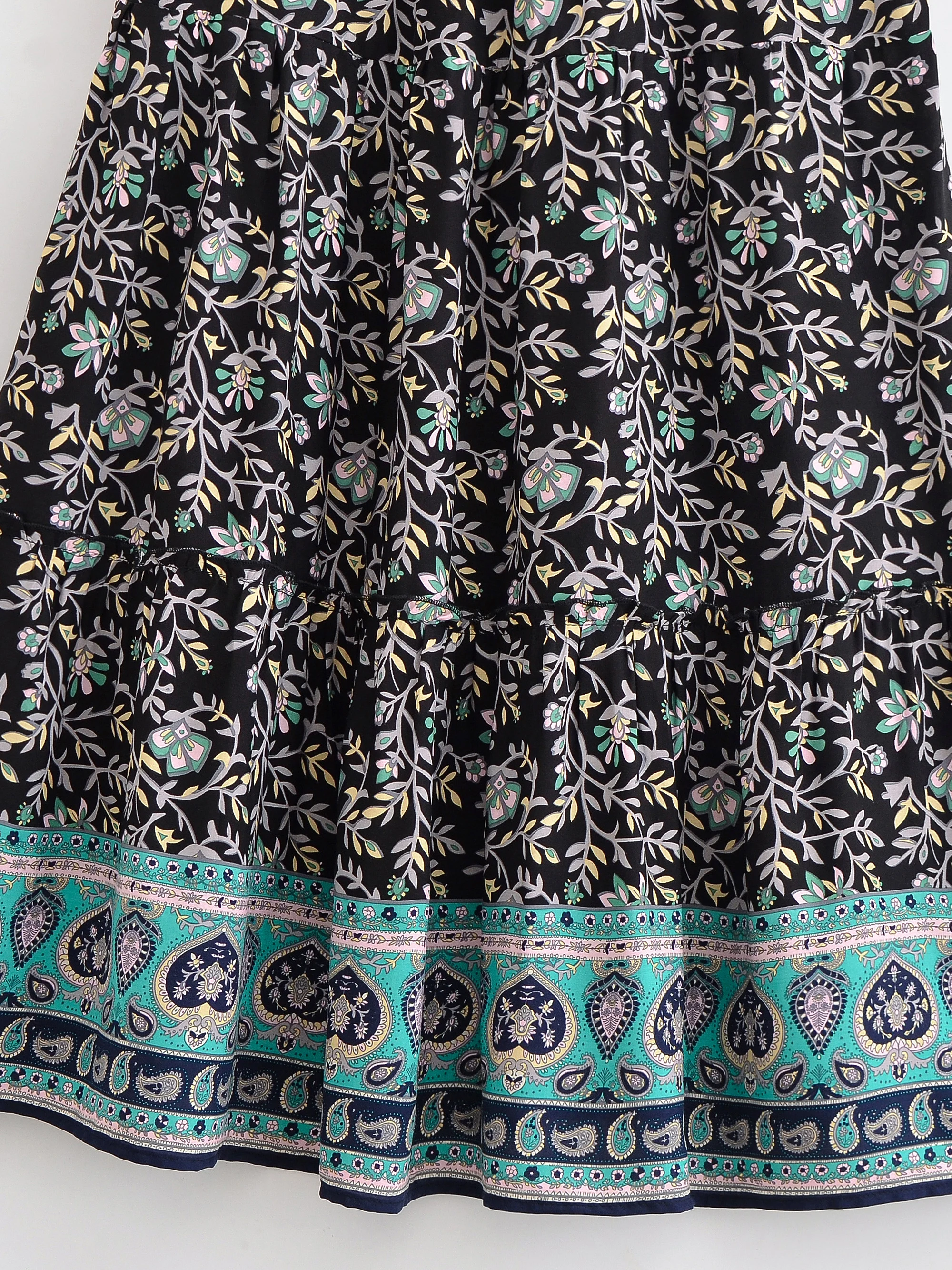 Vintage Chic Women Summer Tassel Elastic Waist Boho Skirt with Pockets Floral Printed Ruffles Beach Bohemian Pleated Maxi Skirts