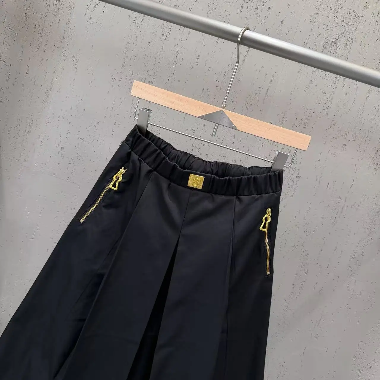 High Street Skirts Women's Retro Double Zipper Pocket Elastic Waist Elegant Style A-line Streetwear Skirt Nylon Fabric