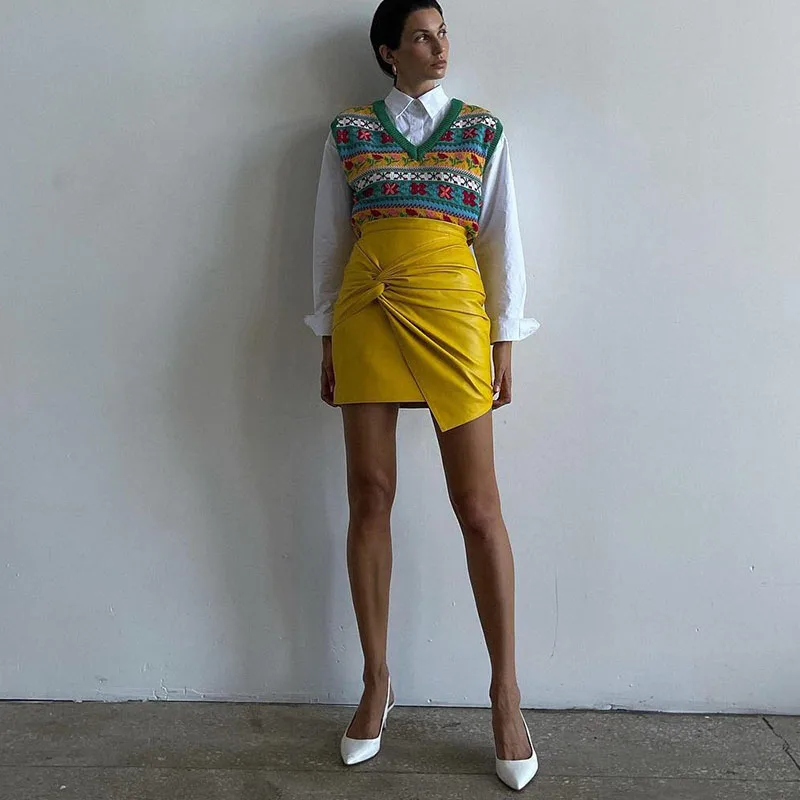 Women Design Sense French Leather Skirt Fashion High Waist Slimming Folds Knot Mini Skirts Sexy Package Hip PU Short Skirts