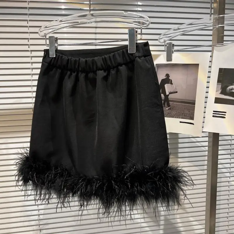 French Sexy Socialite Feather Splicing High Waist Slim Hip-Wrapped Sweet Simple Solid Color Versatile Mini Skirt Women Autumn
