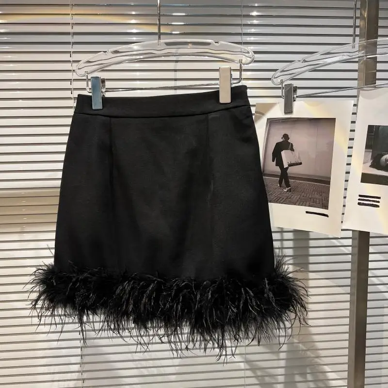 French Sexy Socialite Feather Splicing High Waist Slim Hip-Wrapped Sweet Simple Solid Color Versatile Mini Skirt Women Autumn