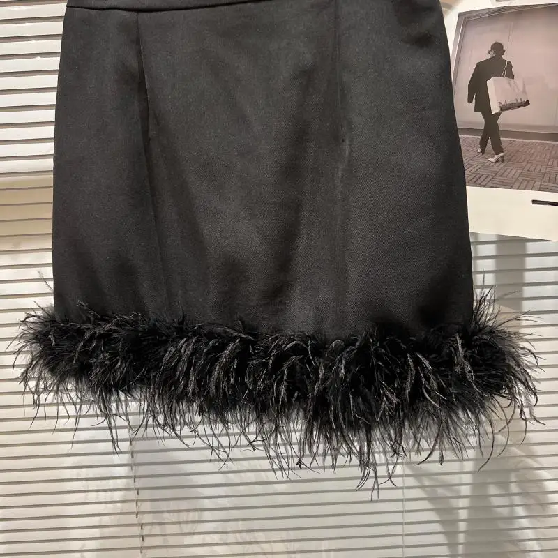 French Sexy Socialite Feather Splicing High Waist Slim Hip-Wrapped Sweet Simple Solid Color Versatile Mini Skirt Women Autumn
