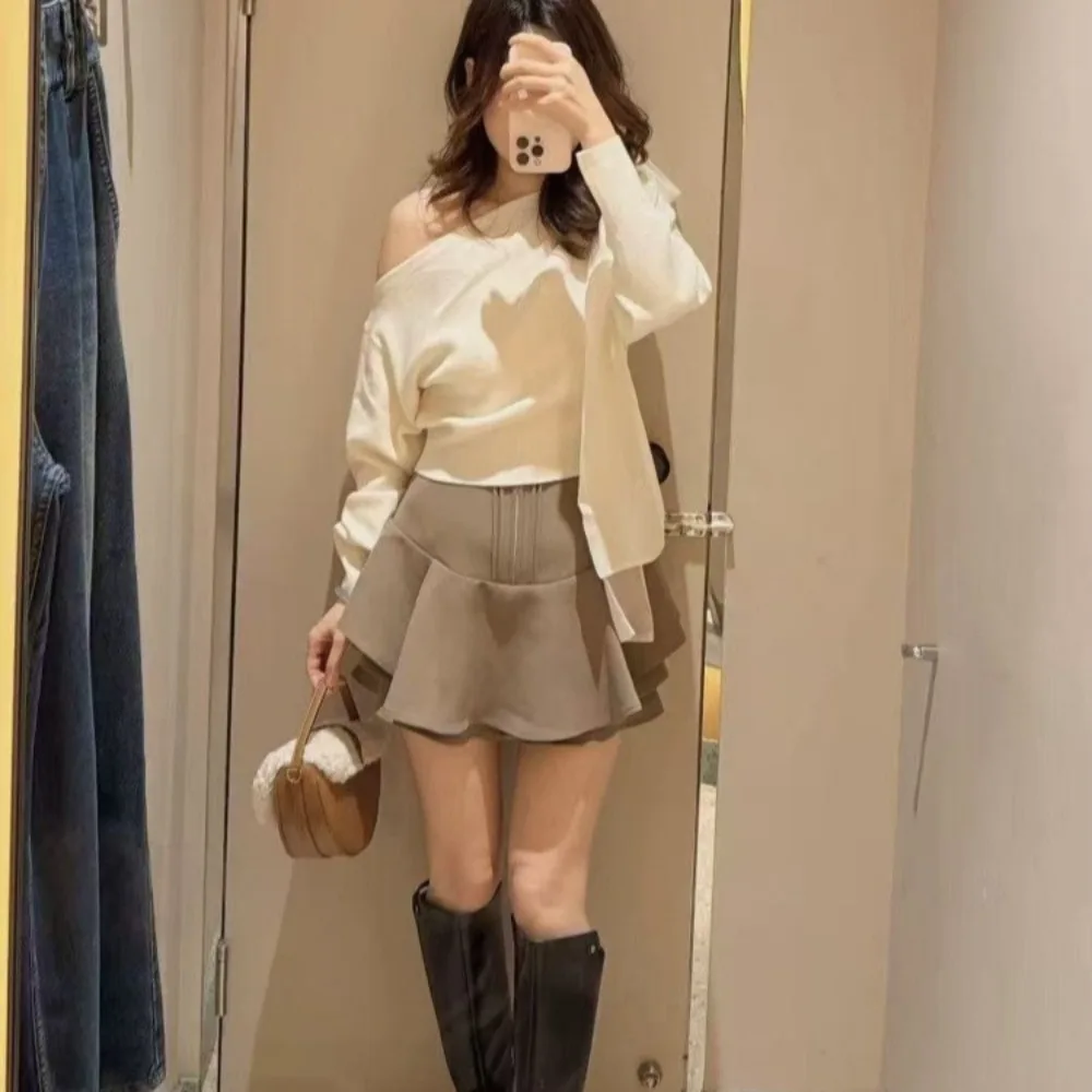 Kuzuwata Sweet Plaid Winter New Mujer Faldas Short High Waist All-match Slim Skirt Japan Ruffles Zip Ball Gown Minority Faldas