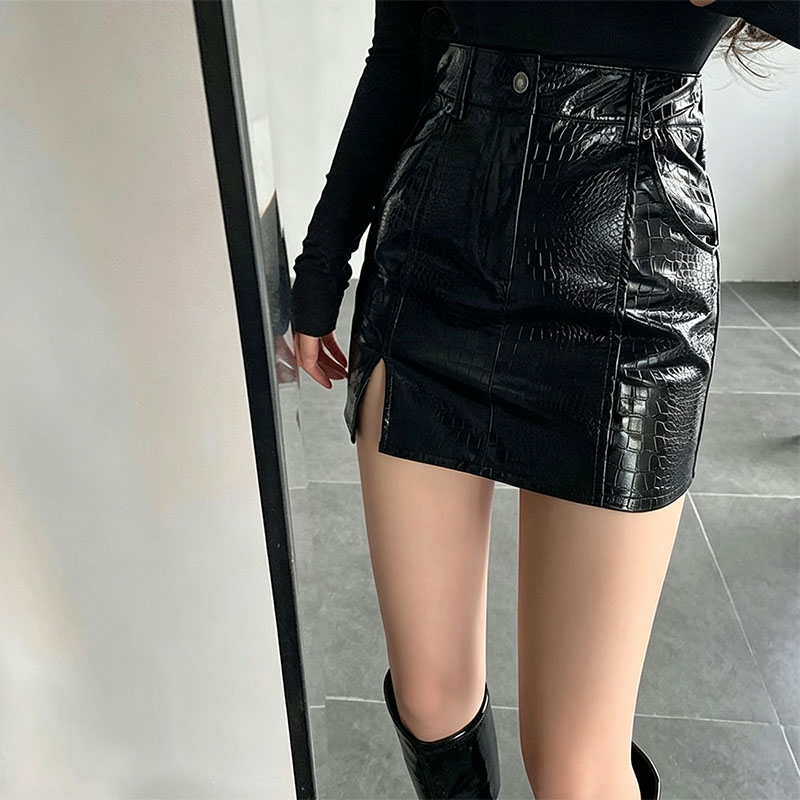black Crocodile Embossed Leather Skirts women Fashion Side Split Bodycon PU Mini Skirts women Sexy Club Streetwear Short Skirt
