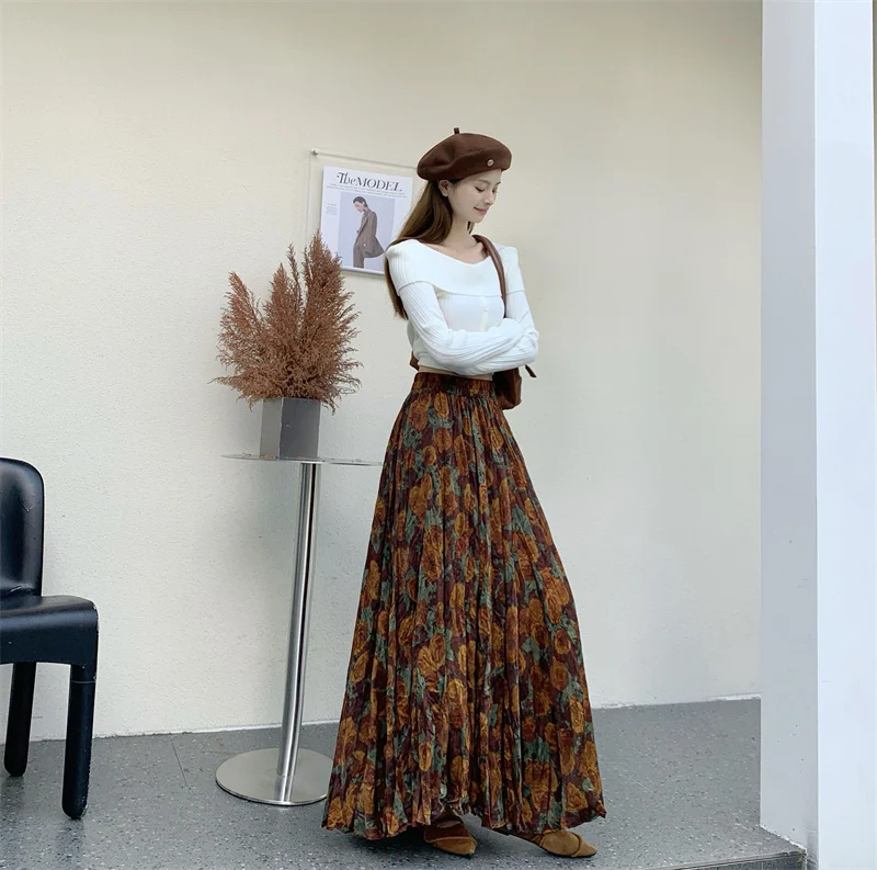 New Fashion French Retro Pleated Printed Midi Skirt For Women New Autumn Winter High Waist Slim Big swing A-line Long Skirt