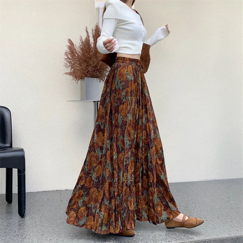 New Fashion French Retro Pleated Printed Midi Skirt For Women New Autumn Winter High Waist Slim Big swing A-line Long Skirt