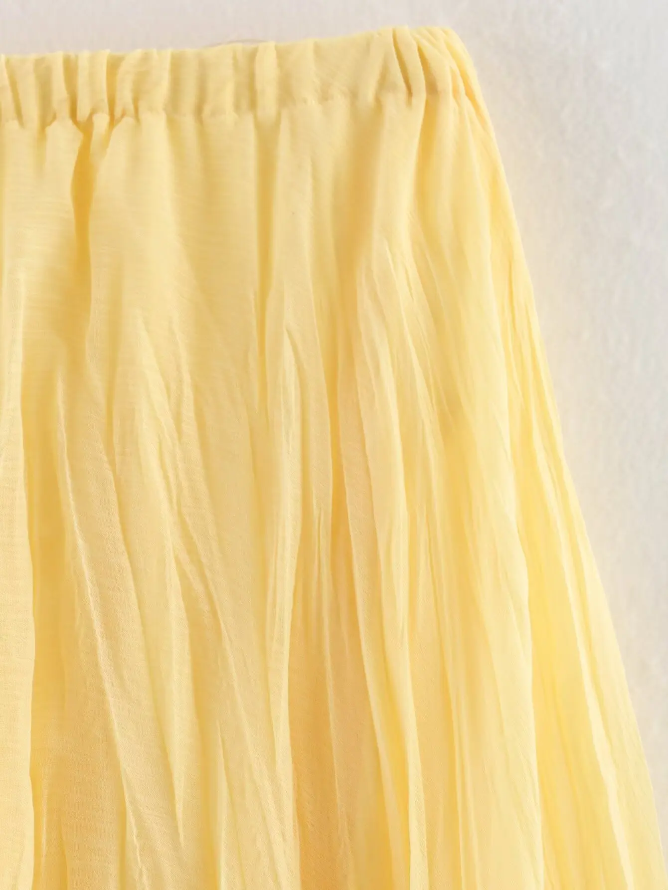 YENKYE Women Crinkle A-line Midi Butter Yellow Skirt Elastic Waist Spring Summer Holiday Elegant Skirts New 2025 Falda Mujer
