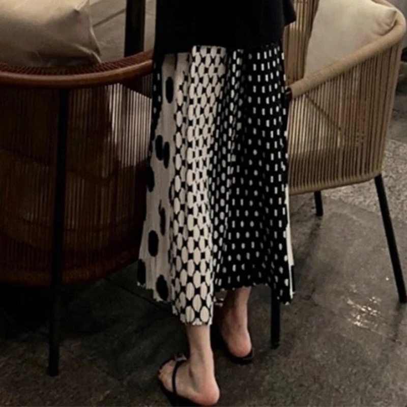 Fashionable polka dot pleated skirt, high waisted large A-line hem, high school long skirt long skirts for women