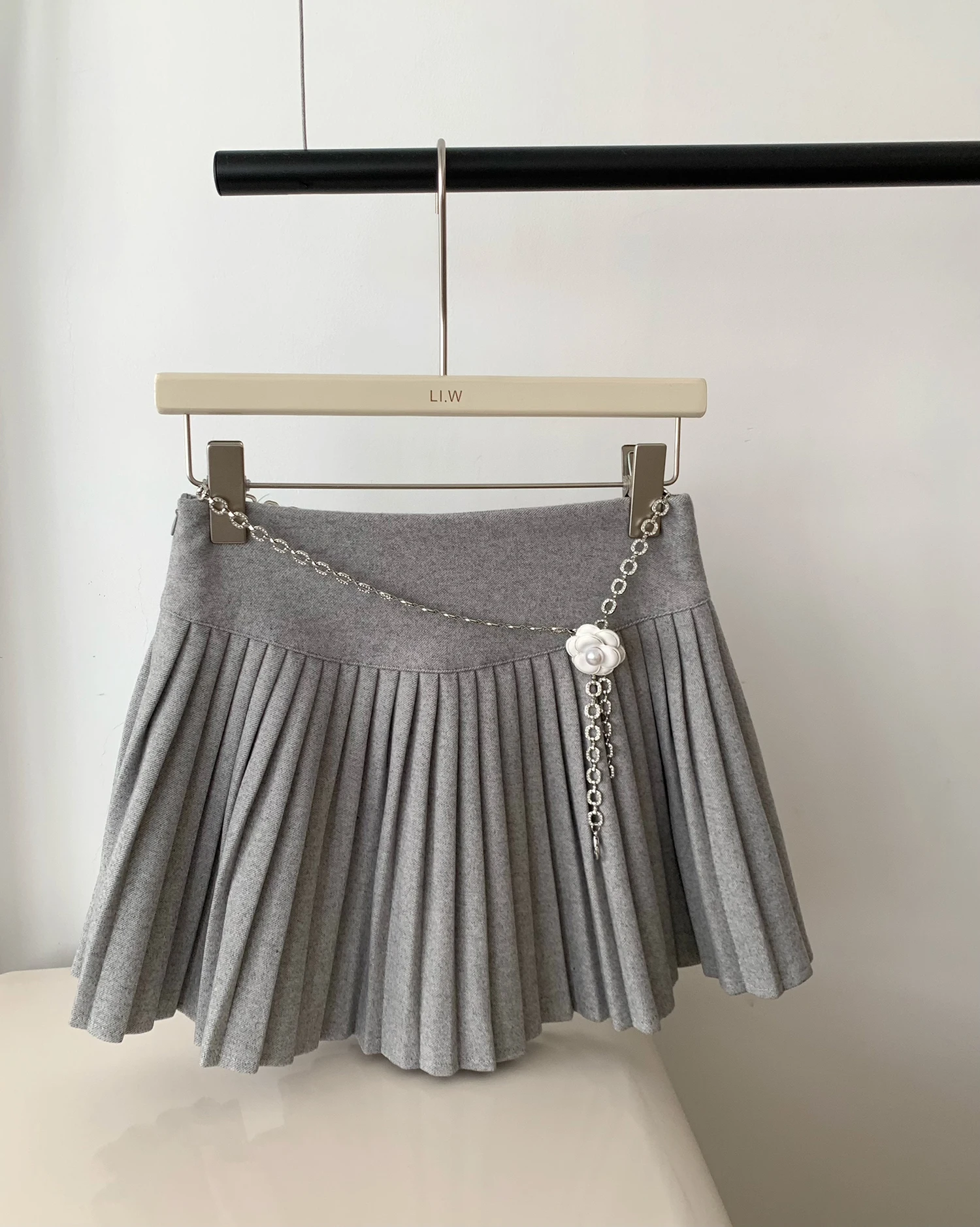 DUOJIHUI Apricot Elegant Pure Color Female Skirts Winter Fashion A-line 3-colors Simple Casual Chic No-Chain Women Mini Skirt
