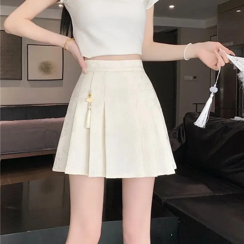 New Chinese style jacquard skirt for women, versatile and fashionable in early autumn, slimming and casual pleated skirt