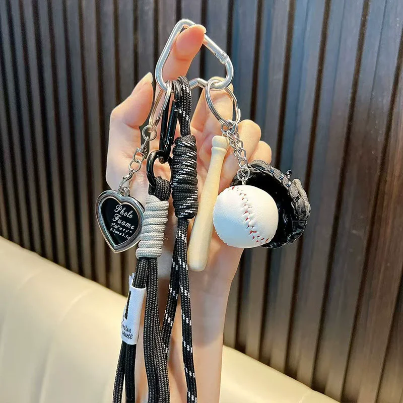 Cute Baseball Decor Keychain diy Fashion Bag Pendant sport travel Keychain Baseball Decor Key Chain Fashion Accessory for Gift