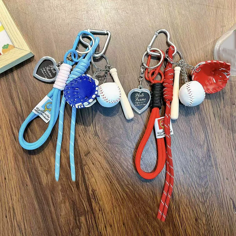 Cute Baseball Decor Keychain diy Fashion Bag Pendant sport travel Keychain Baseball Decor Key Chain Fashion Accessory for Gift
