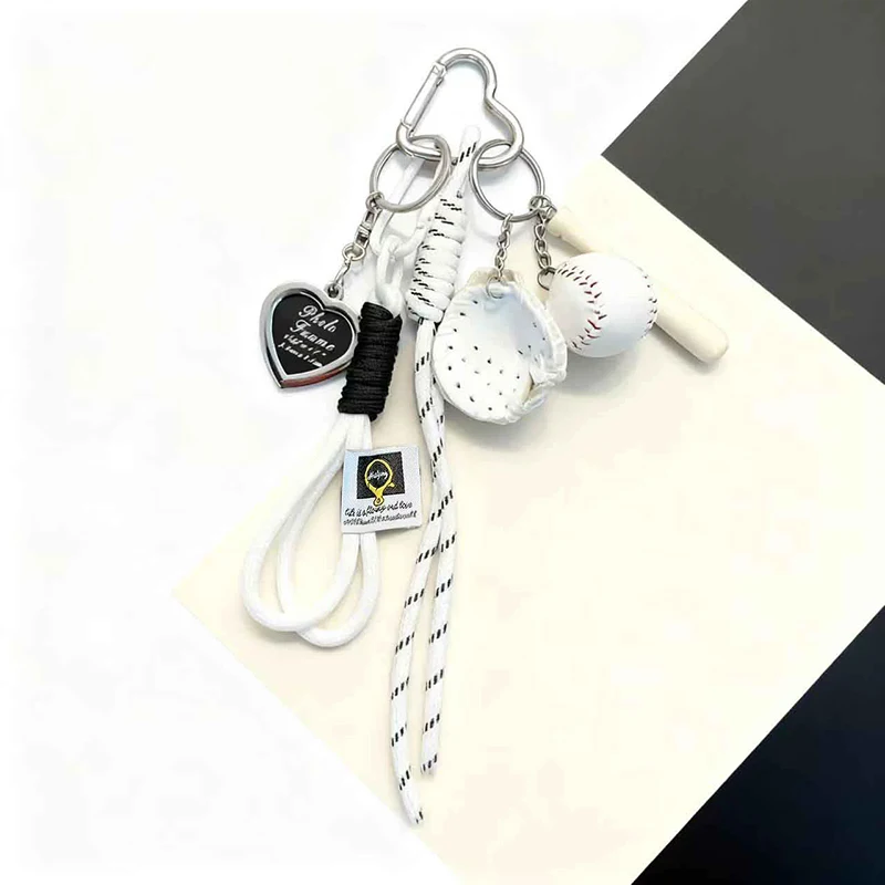 Cute Baseball Decor Keychain diy Fashion Bag Pendant sport travel Keychain Baseball Decor Key Chain Fashion Accessory for Gift