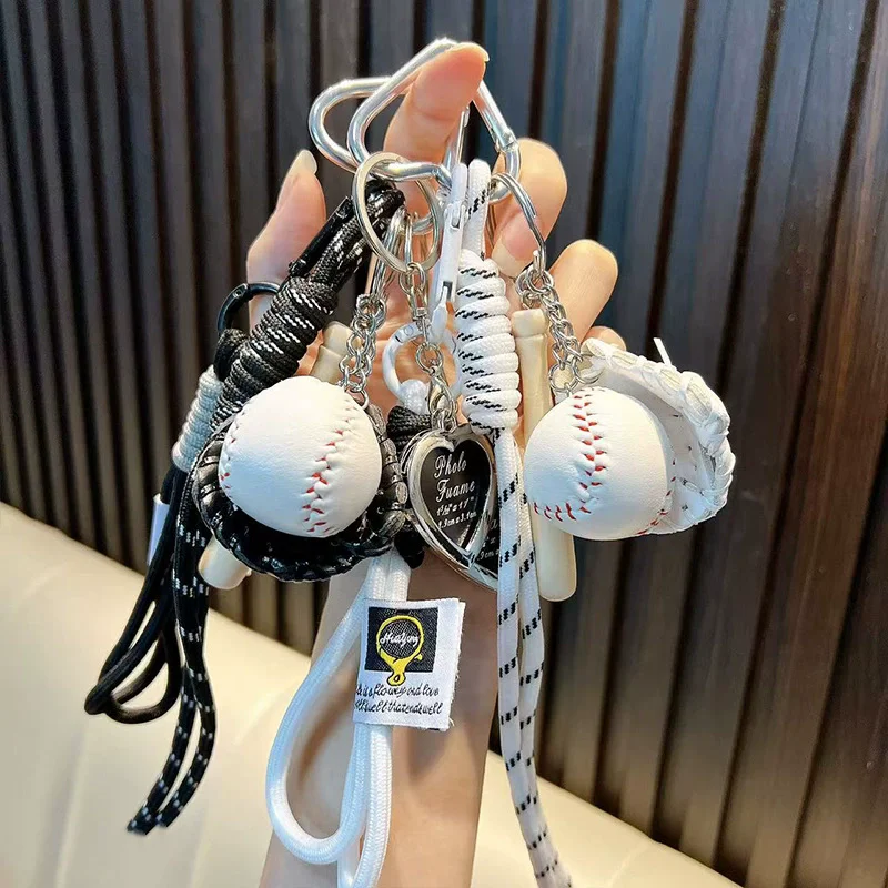 Cute Baseball Decor Keychain diy Fashion Bag Pendant sport travel Keychain Baseball Decor Key Chain Fashion Accessory for Gift