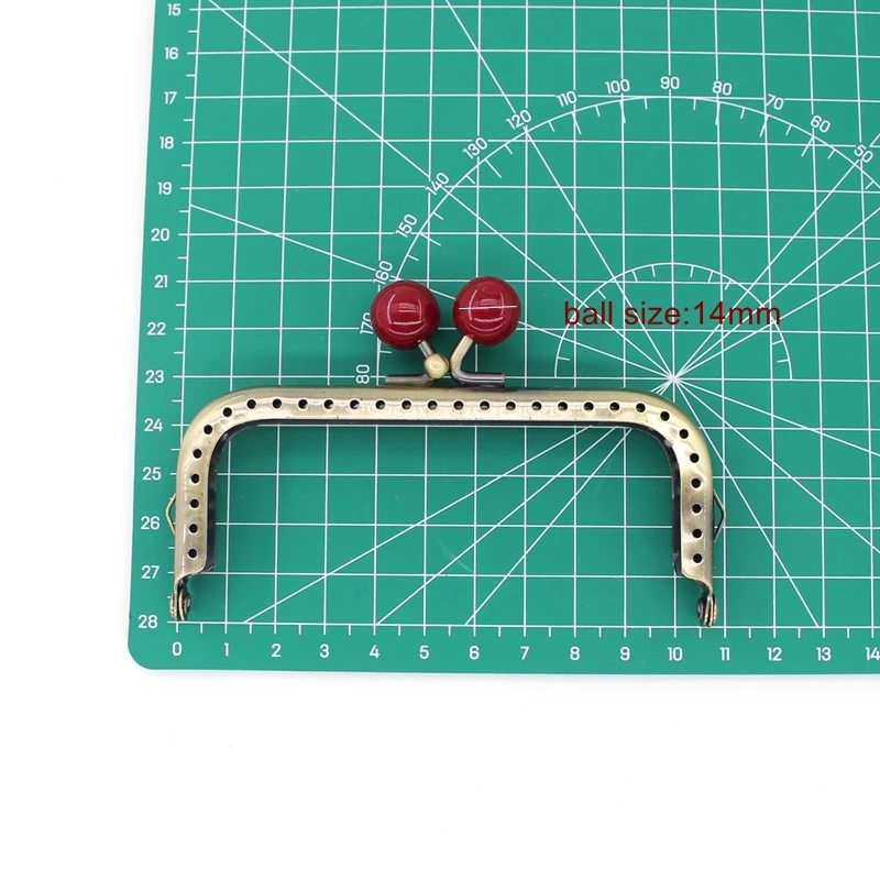 KISSDIY 10PCS 10.5cm sma Candy Bead Metal Purse Frame Square Glossy Antique Bronze Lace Coin Purse Frame Kiss Clasp Accessory