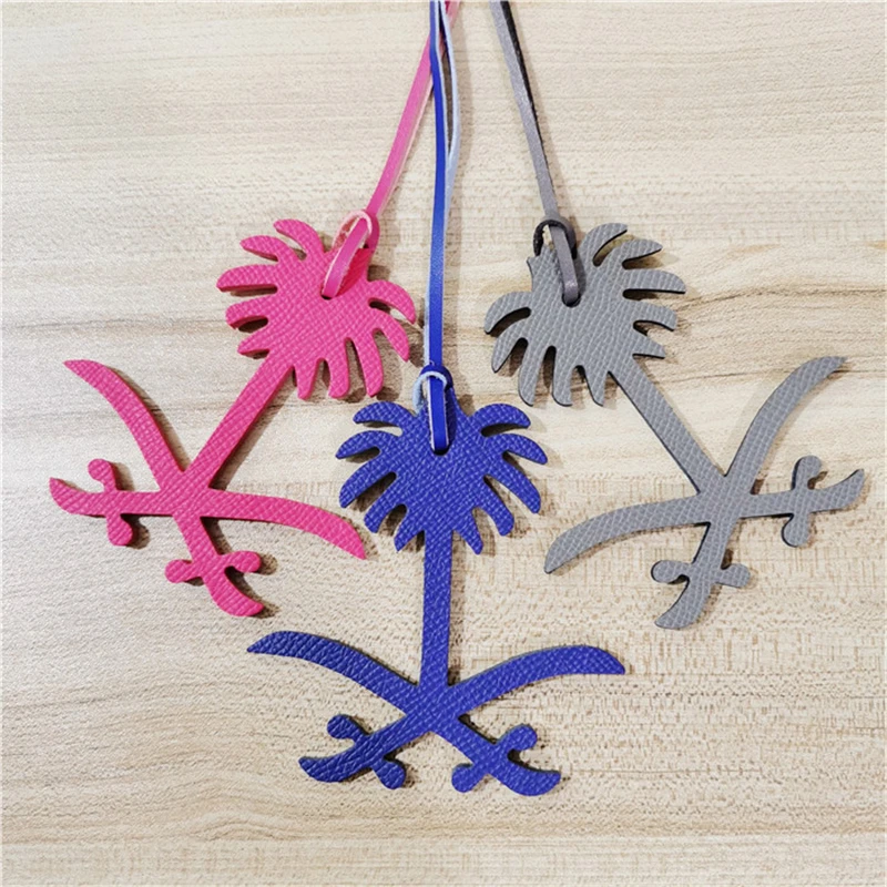 Wholesale Luxury Genuine Natural Leather Character Alphabet Arabic Letter H Keychain Backpack Pendant Ladies Women Bag Charm