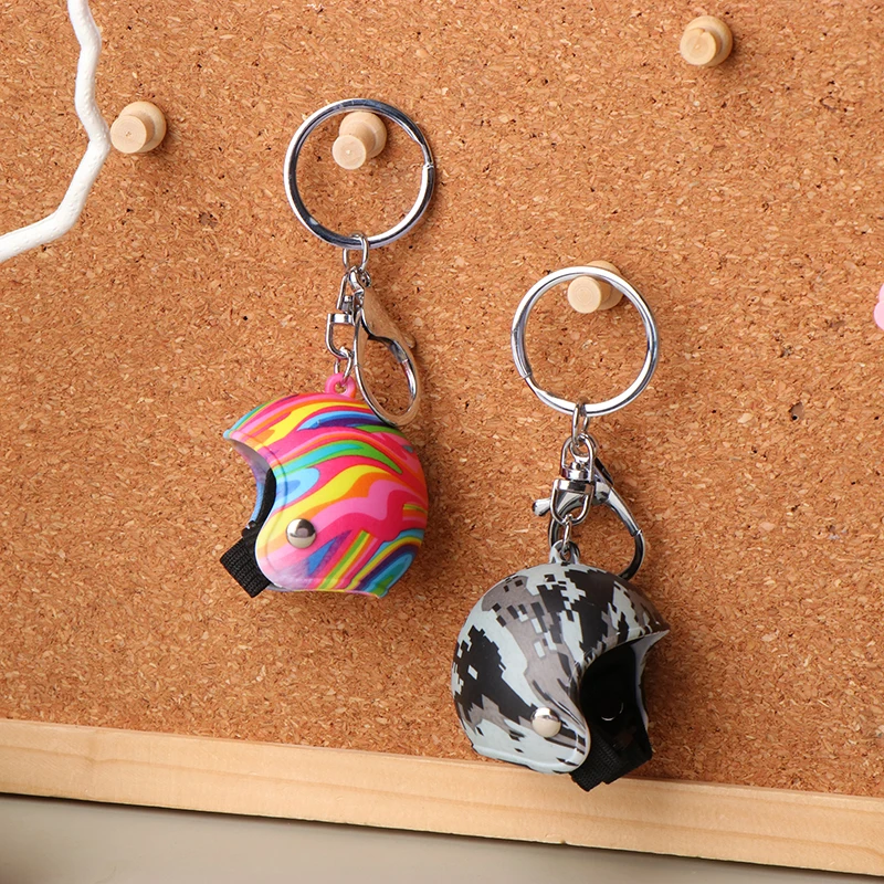 Creative Helmet Key Chain Pendant Fashion Safety Helmet Car Key Ring Bag Charm Decoration Motorcycle Club Fan Gift