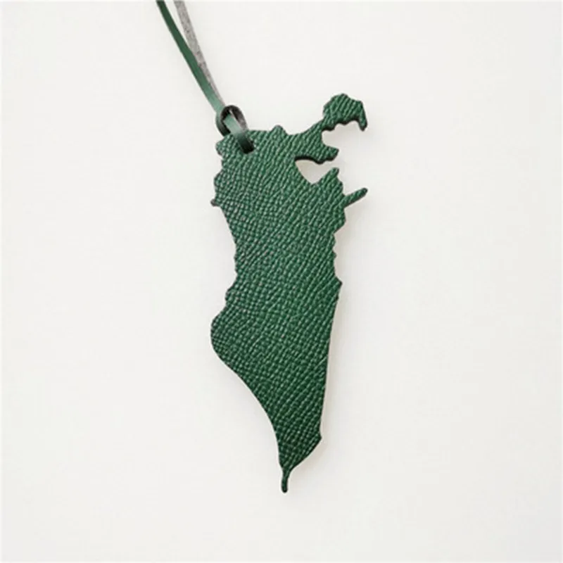 Factory Wholesale Custom Made Genuine Natural Leather Bahrain Map Keychain Ladies Backpack Pendant Women Men Bag Charm