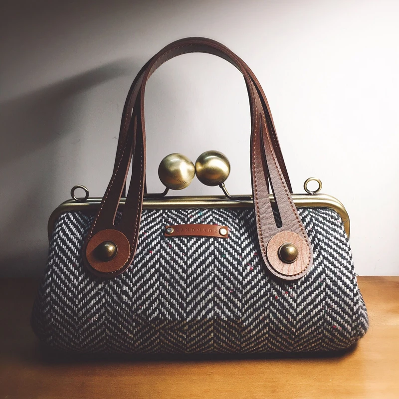 Metal Purse Frame Big Ball Kiss Lock Hanger Handle Accessaries Wallet Bag Frame Vintage DIY Bag Parts With Clasp Wholesale Price
