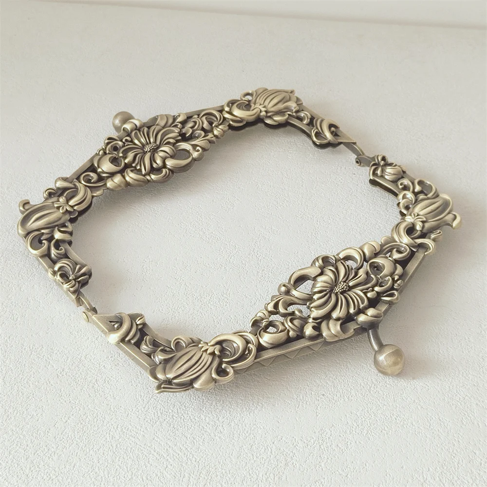 16.5cm*8cm Antique Brass Zinc Alloy 1 Piece Metal Frame Kiss Clasp Lock Obag purse Making DIY Craft Bag Clutch Coin Purse Frames