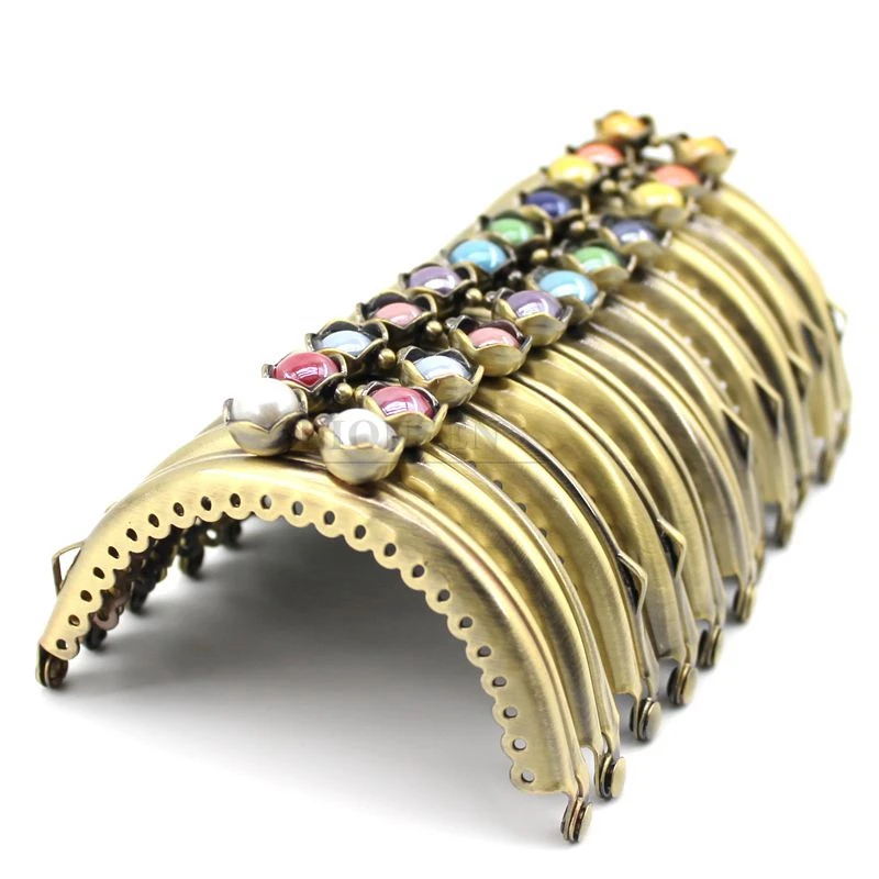 1PCS 8.5cm Pearl Beads Antique Bronze Metal Purse Frame Handle for Clutch Bag Handbag Accessories Making sewing Kiss Clasp Lock