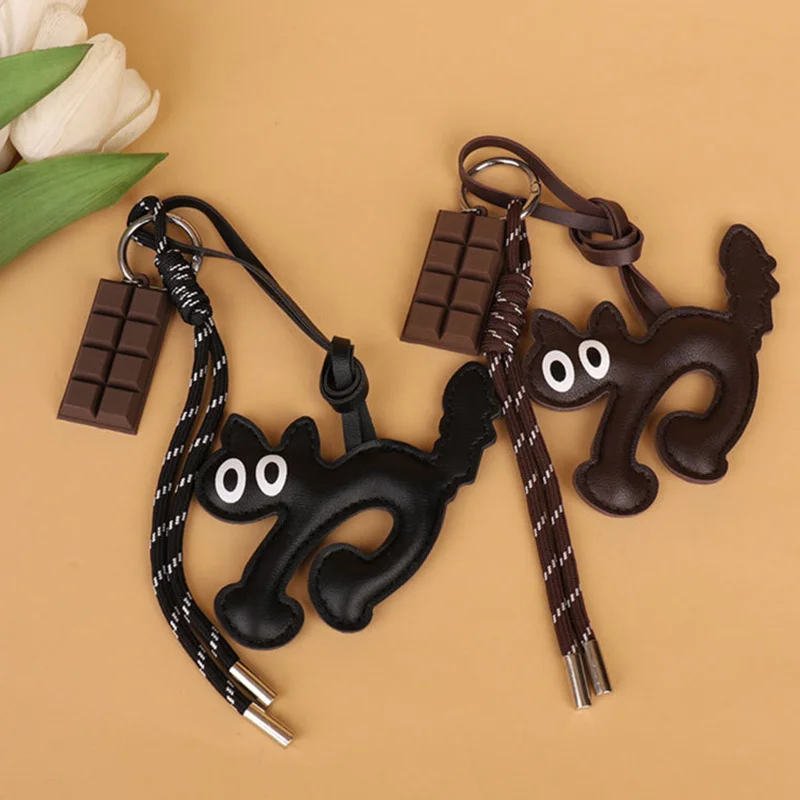 1PC Mens And Womens Pendants Vintage Brown Autumn And Winter Leather Sausage Dog For Mobile Phone Bags Keychain