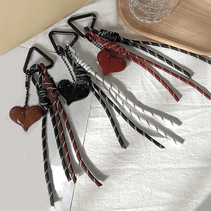 Fashionable Heart Leather Rope Keychain Heart-shaped Y2K Bag Pendant Ornaments Mobile Phone Lanyard Gifts Bag Accessories 