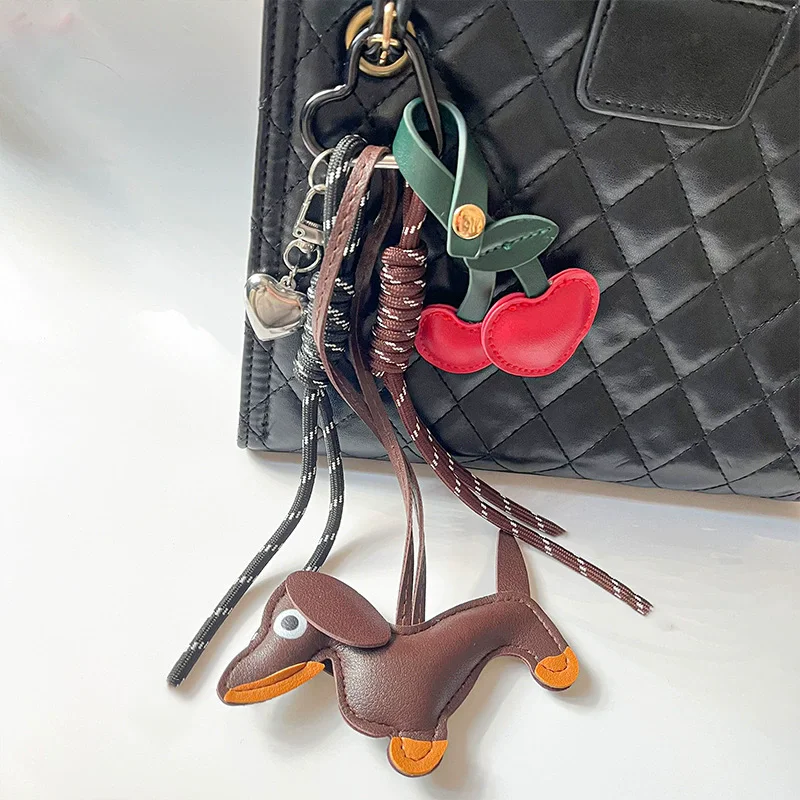Leather Bag Charms Designer Dachshund Purse Charm Cherry Rope Keychains Y2k Backpack Handbag Accessories