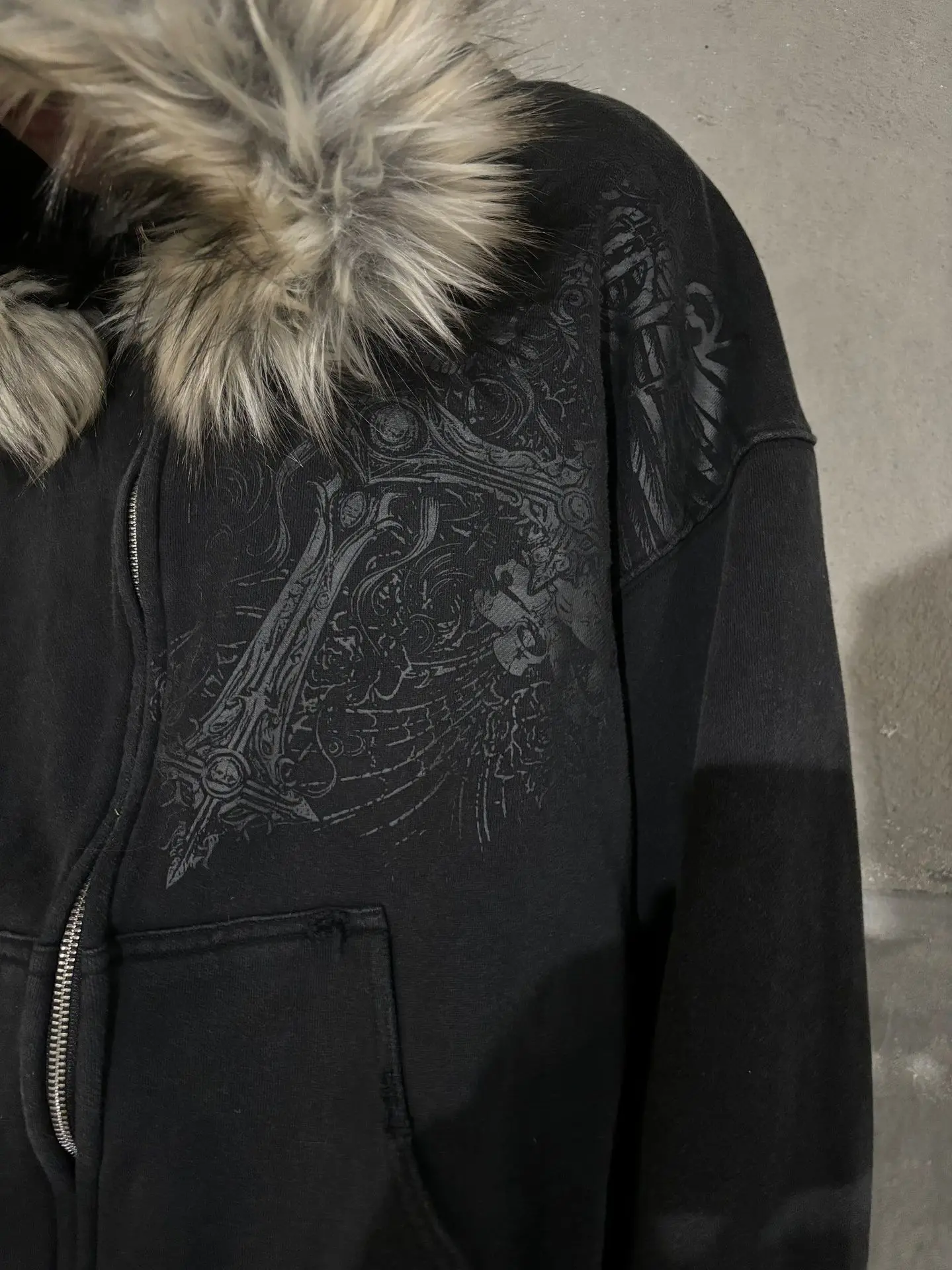 2000s Vintage Therian Fur Hood Jacket Y2k Goth Zip Up Hoodie Oversized Graphic Sweatshirt Emo Grunge Streetwear Fall Winter 2025