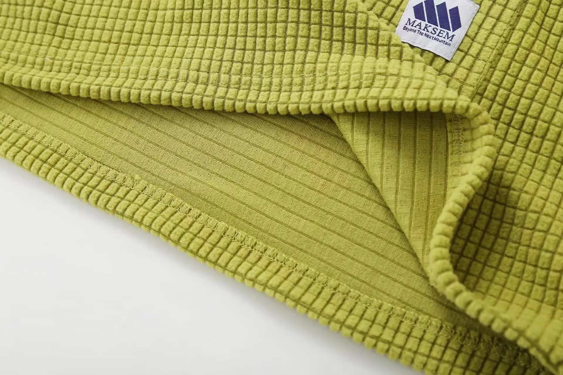 Unisex Waffle-Knit Fleece Hoodie – Warm & Breathable Outdoor Pullover for Autumn & Winter, Perfect for Couples & Active Wear