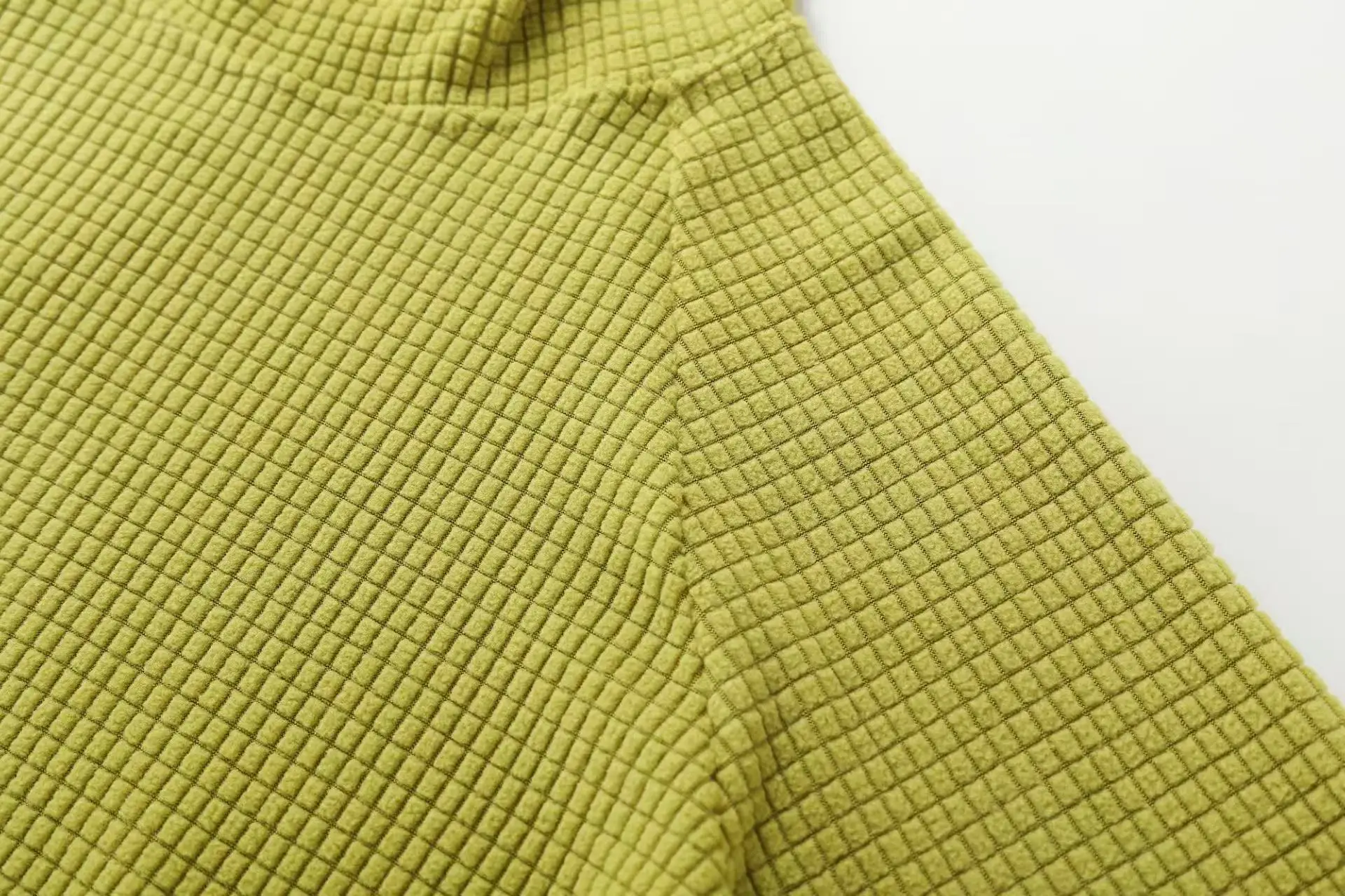 Unisex Waffle-Knit Fleece Hoodie – Warm & Breathable Outdoor Pullover for Autumn & Winter, Perfect for Couples & Active Wear