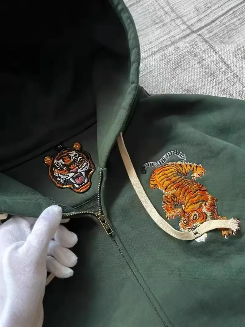 American Retro Tiger Embroidery Zip Hoodies Man Spring Loose Street Style Casual Long Sleeve Tops Female Daily Fashion Outerwear
