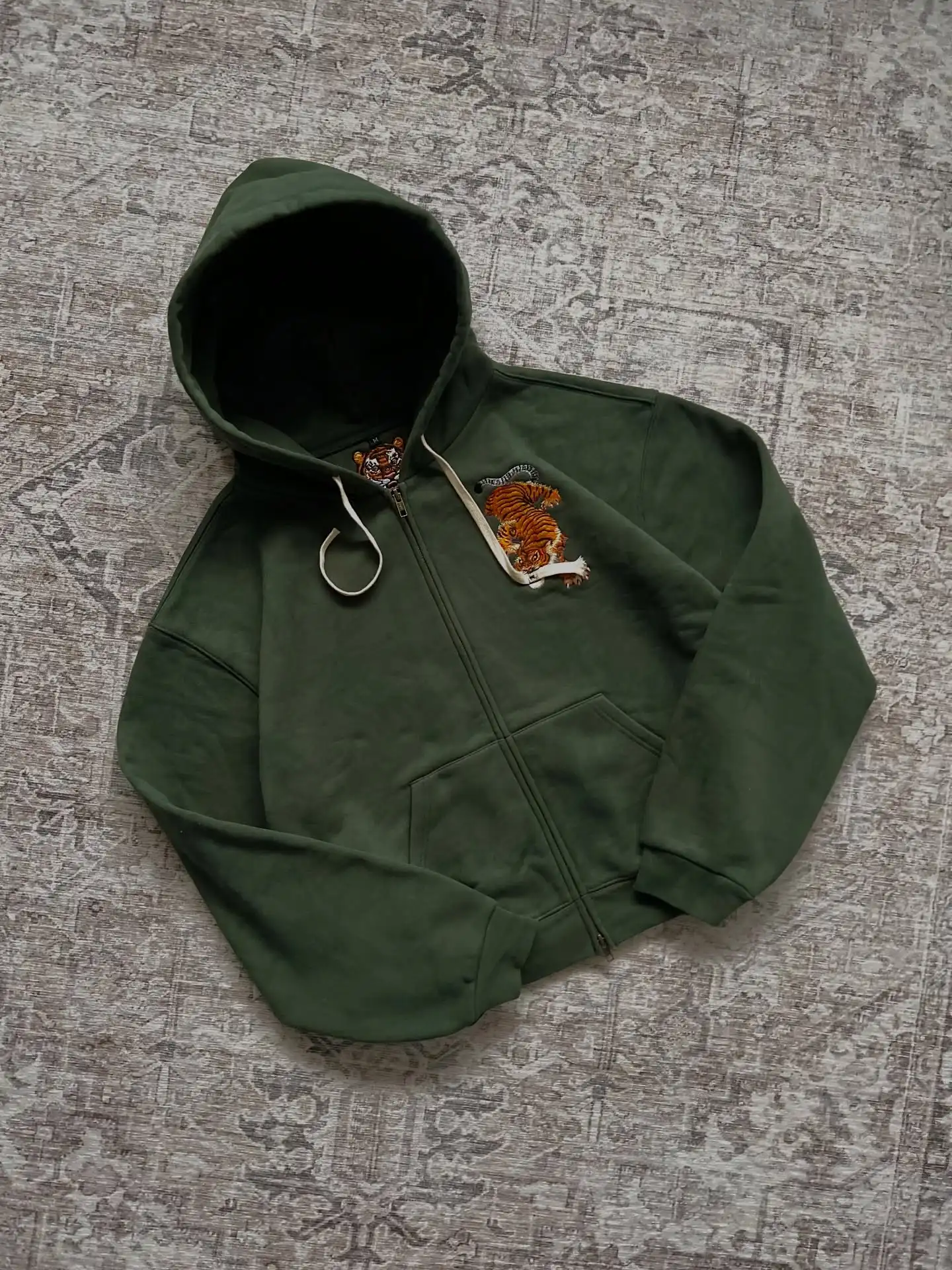 Y2k Tiger Embroidered Hoodie Retro Double Zipper Men Sweatshirt Harajuku Aesthetic Streetwear Unisex French Terry Casual Coat