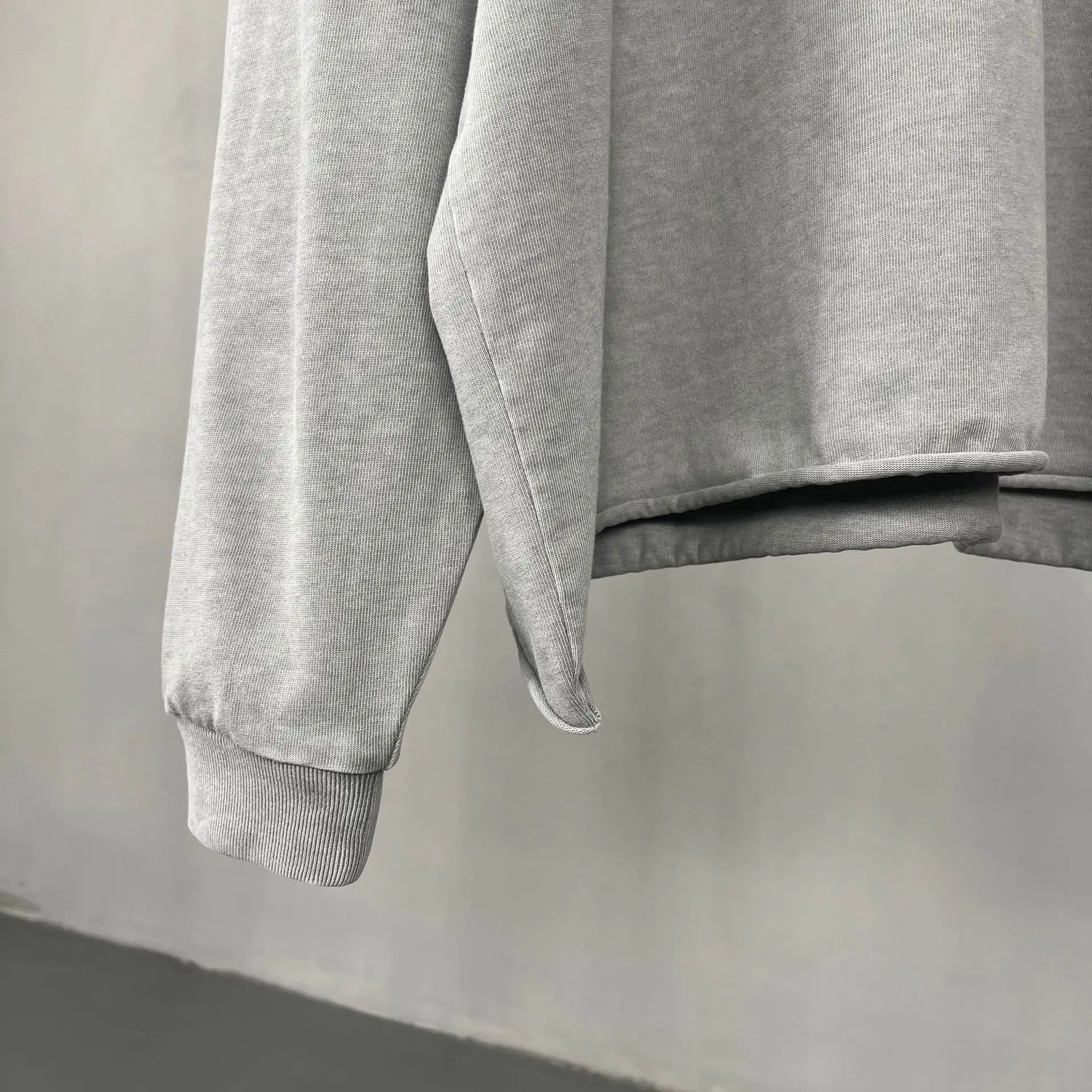 Spring Autumn New Fashion Men's American High Street Trendy Solid O-neck Hoodies Vintage Long Sleeved Fake 2 Sets of Clothing