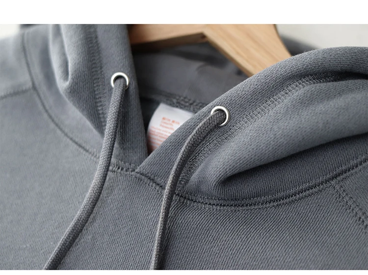 Curved Raglan Hooded Sweatshirt for Men and Women, American Casual Japanese Retro Thickened Fleece Sports Casual Hoodie Jacket