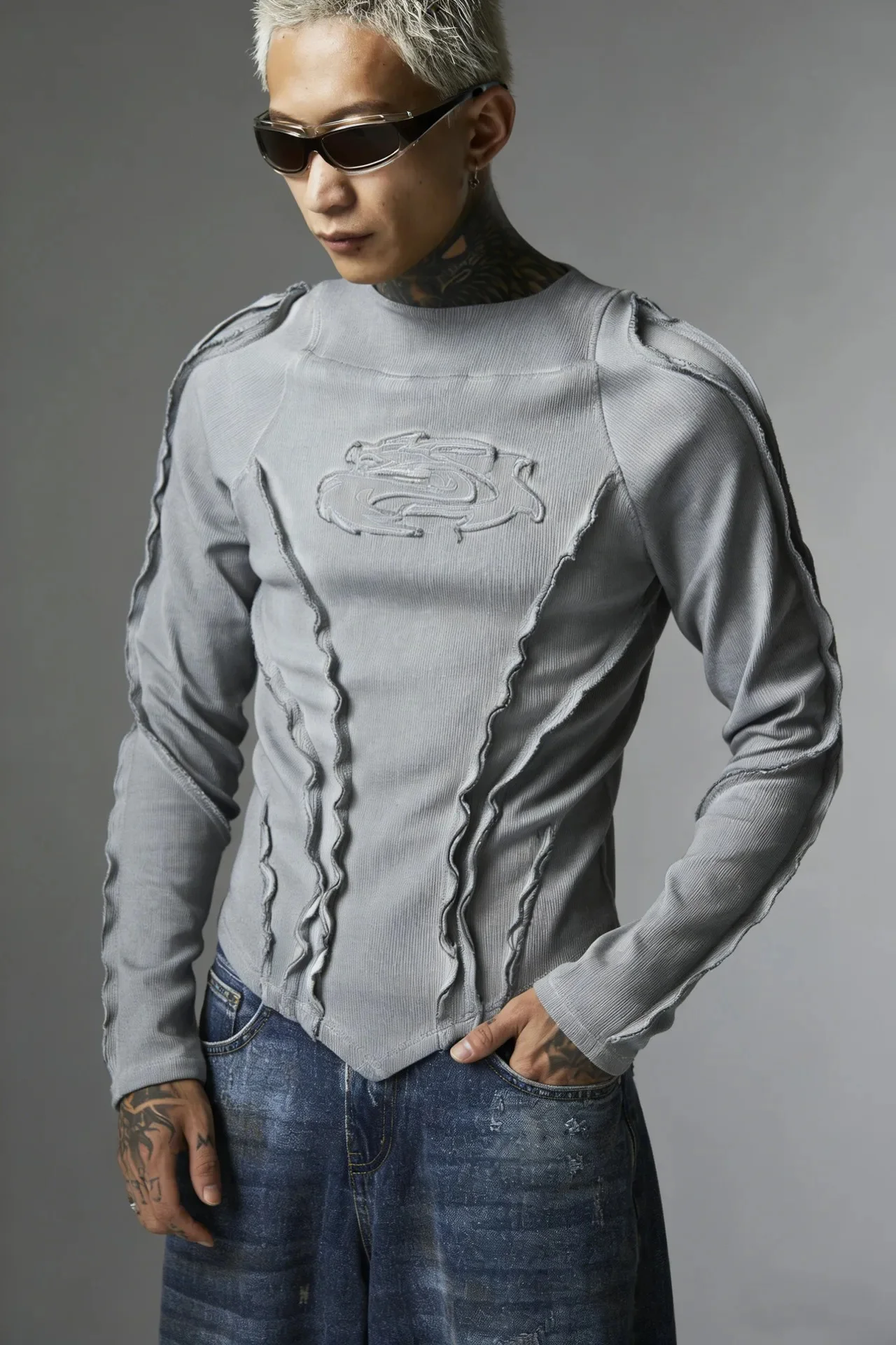 PFNW Fashionable Washed Distressed Slim Fit Top Men's Round Neck Casual Long Sleeved T-shirt 2026 Spring New 28L1595