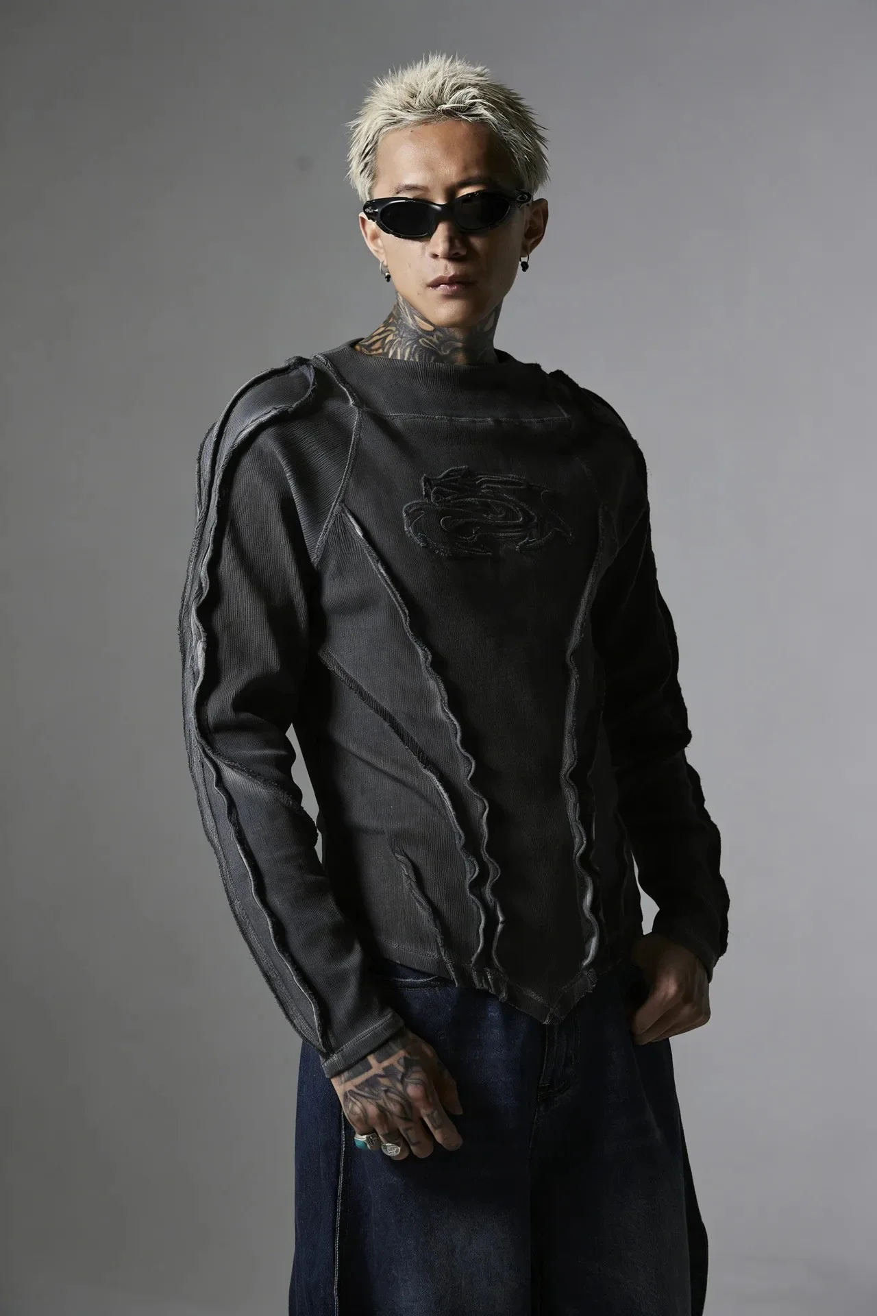 PFNW Fashionable Washed Distressed Slim Fit Top Men's Round Neck Casual Long Sleeved T-shirt 2026 Spring New 28L1595