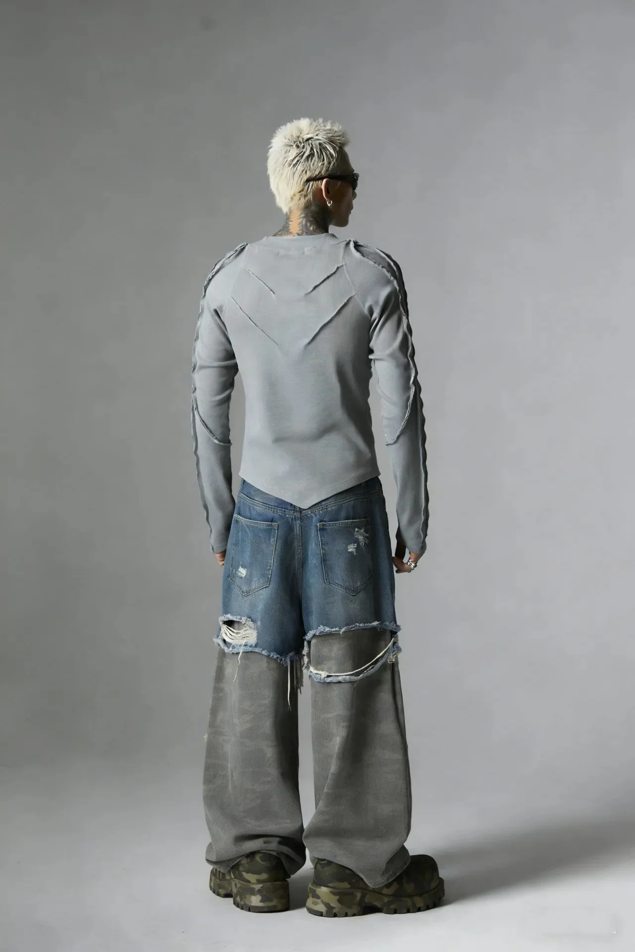 PFNW Fashionable Washed Distressed Slim Fit Top Men's Round Neck Casual Long Sleeved T-shirt 2026 Spring New 28L1595