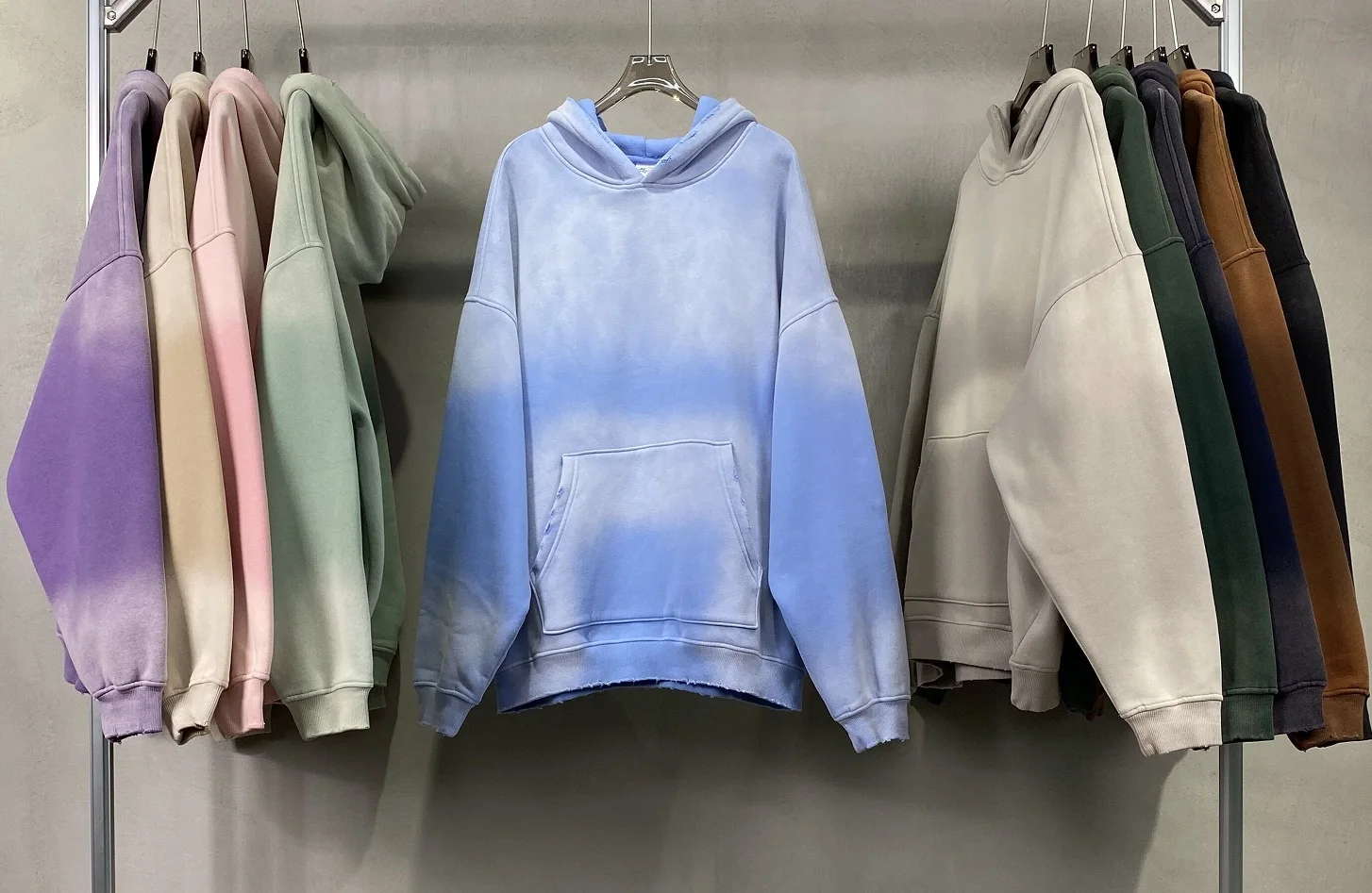 Autumn and Winter Acid Wash Spray Dyeing Baggy Hoodies Distressed Hip Hop Gradient Pullover Unisex Oversize Hooded Sweatshirts